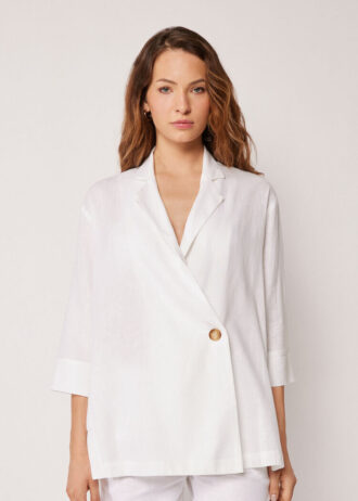 Blazer de corte largo em linho