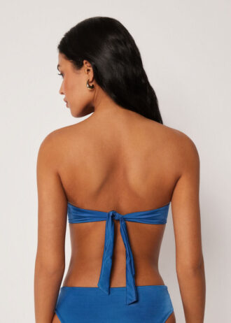 Top de biquíni bandeau em cetim brilhante